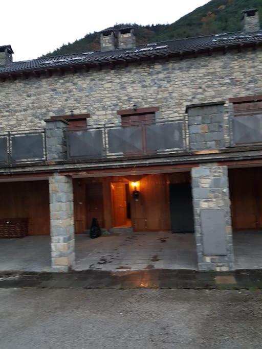 Adosado En Villanua Con Wifi Екстер'єр фото